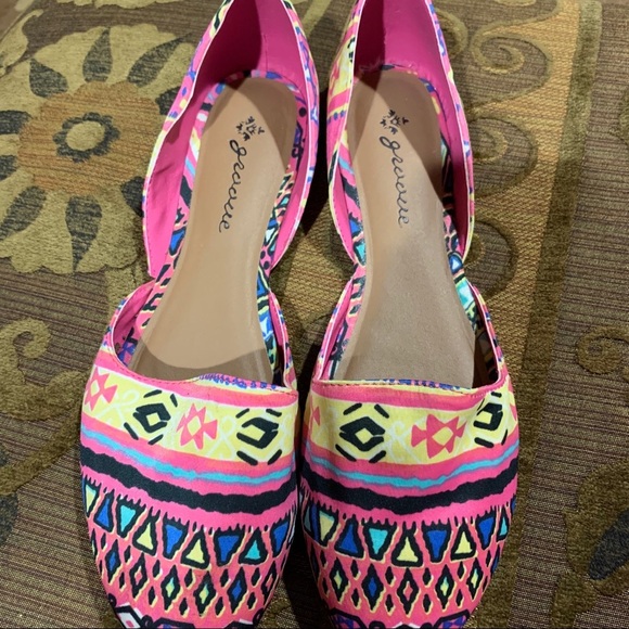 Groove espadrille Style Aztec Print Shoes - Picture 1 of 5